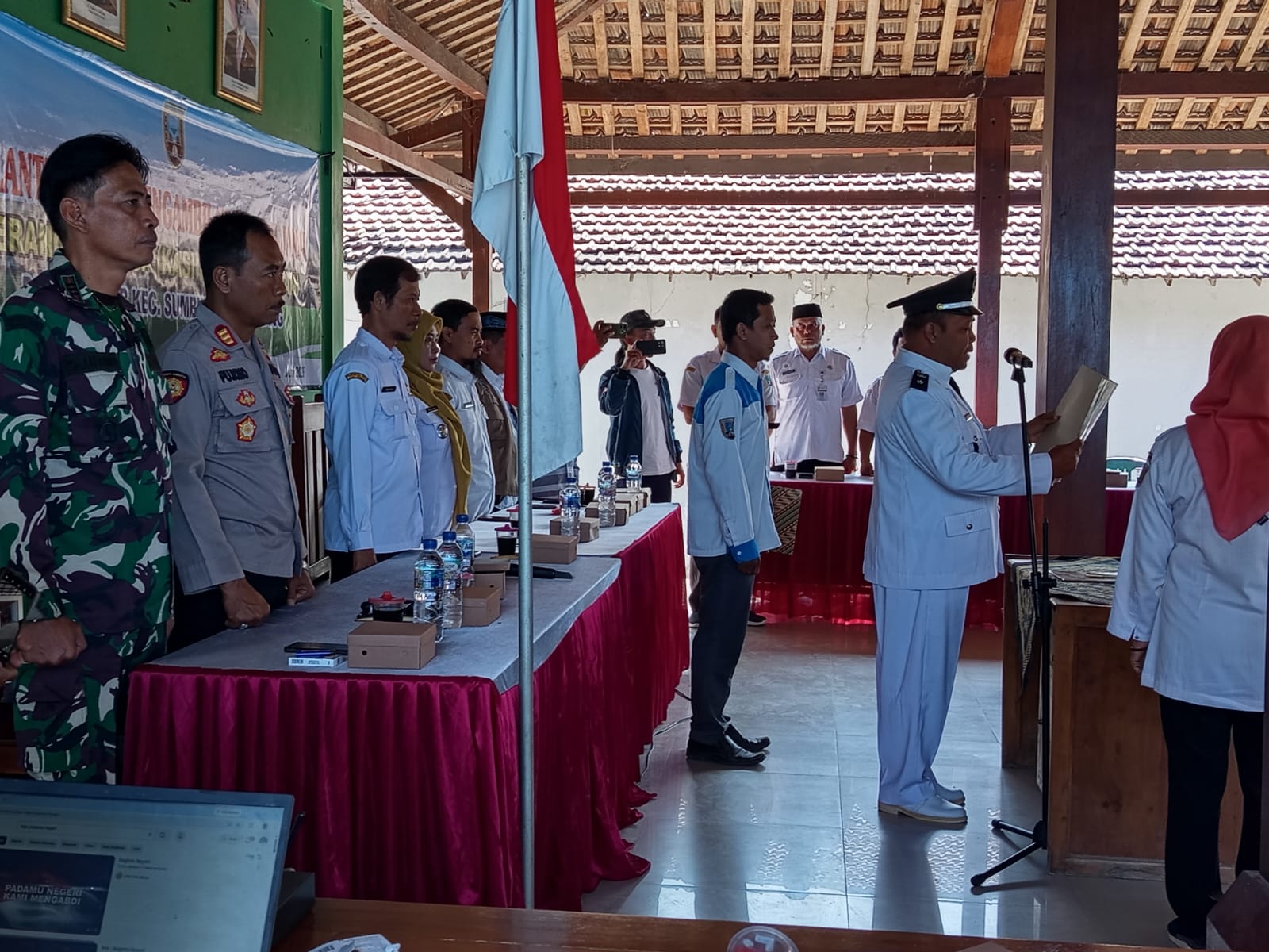 Pelantikan Perangkat Desa Sumber